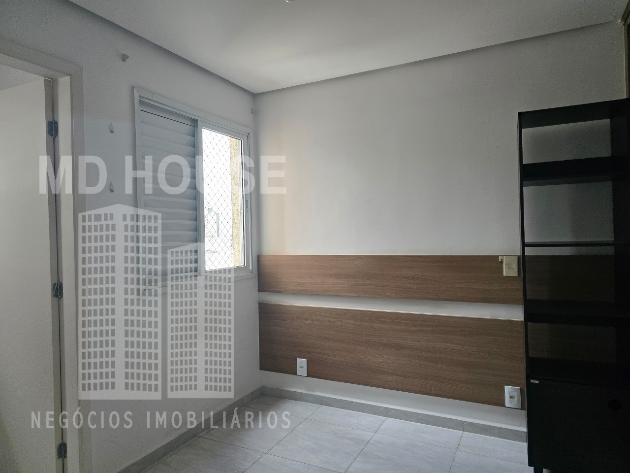 Apartamento para alugar com 2 quartos, 65m² - Foto 7