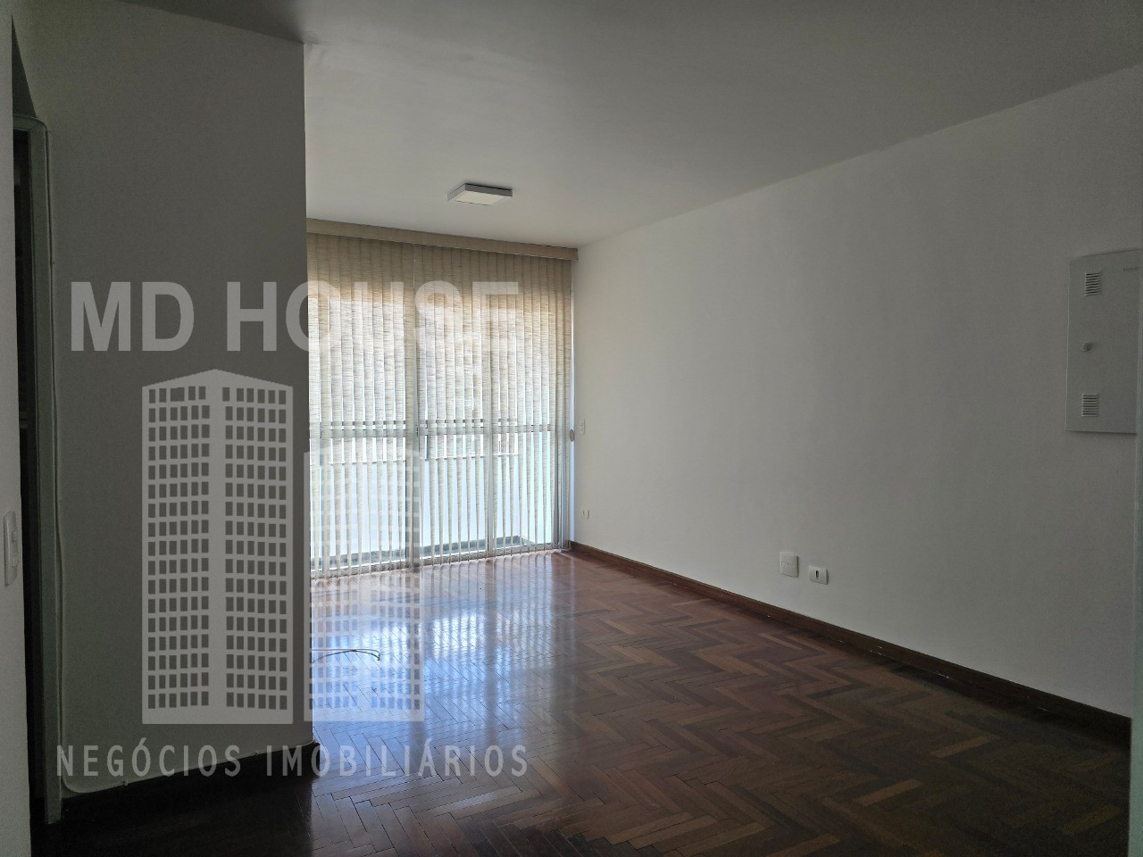 Apartamento para alugar com 2 quartos, 60m² - Foto 14