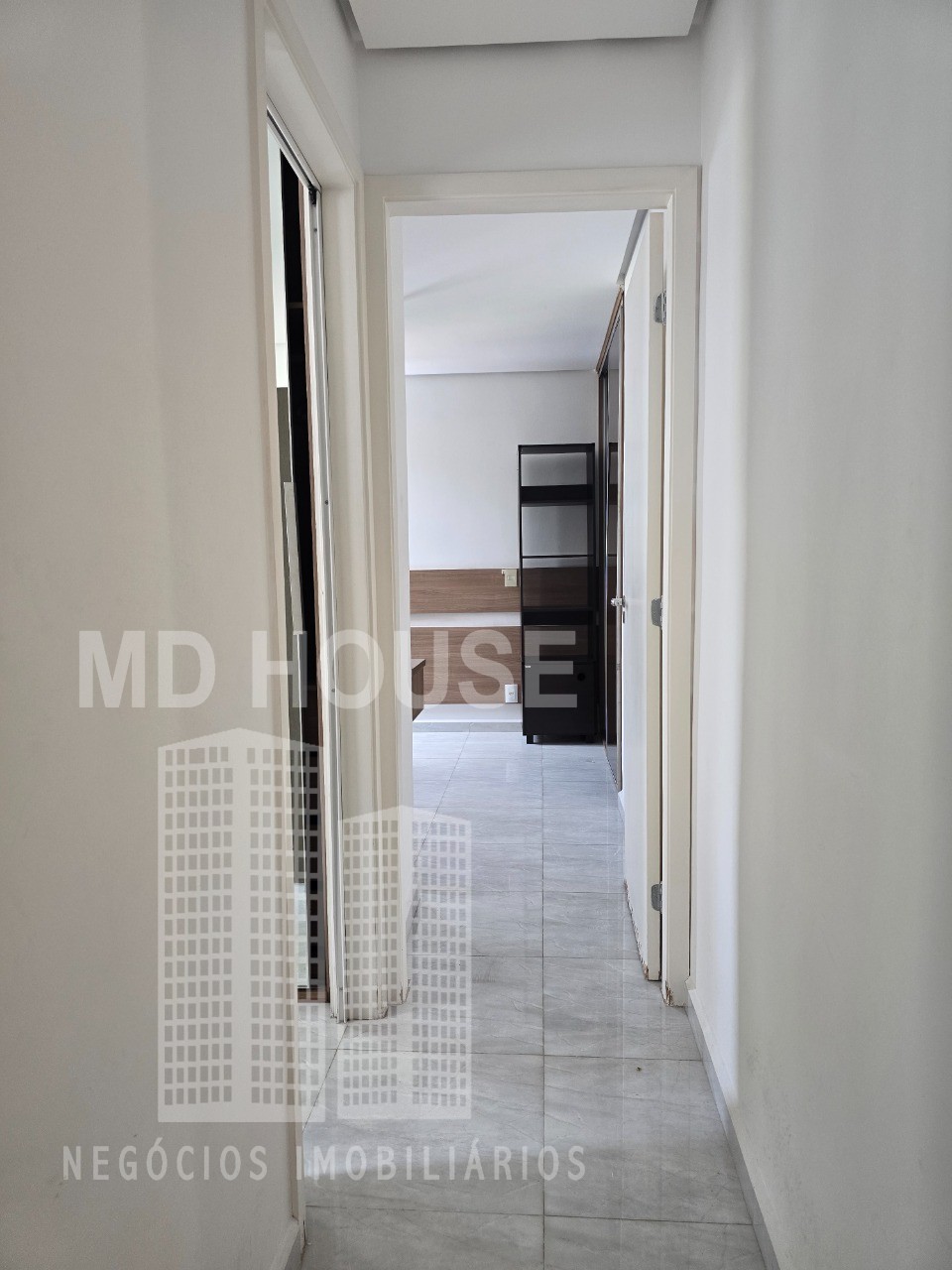 Apartamento para alugar com 2 quartos, 65m² - Foto 16