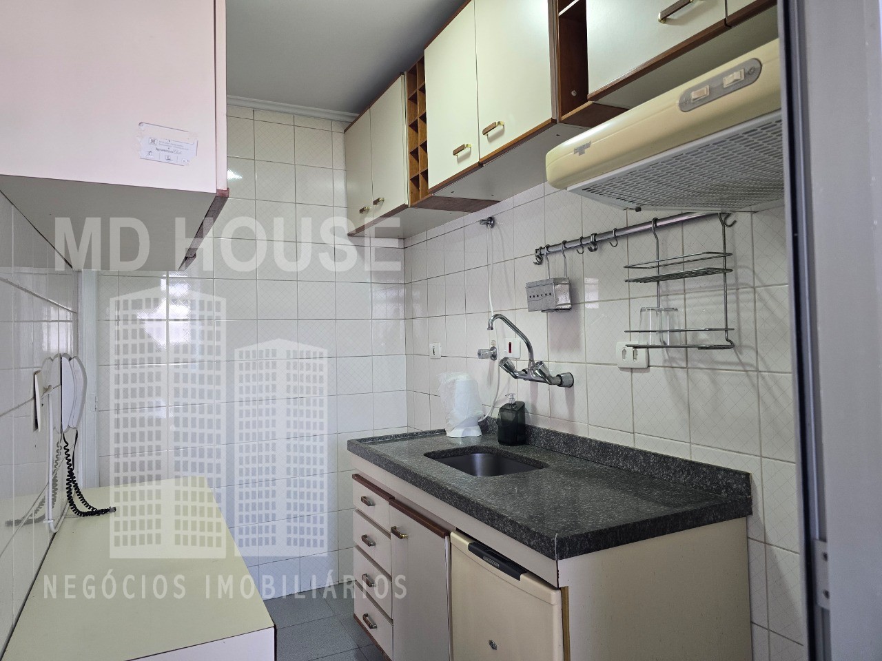 Apartamento para alugar com 2 quartos, 60m² - Foto 16