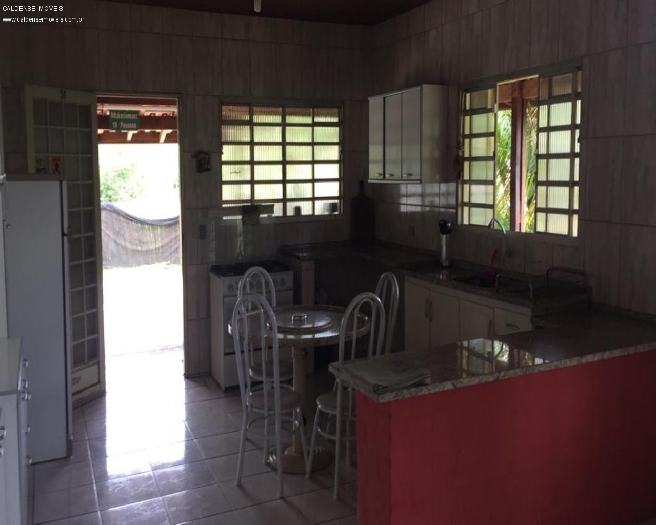 Chácara à venda com 2 quartos, 160m² - Foto 7