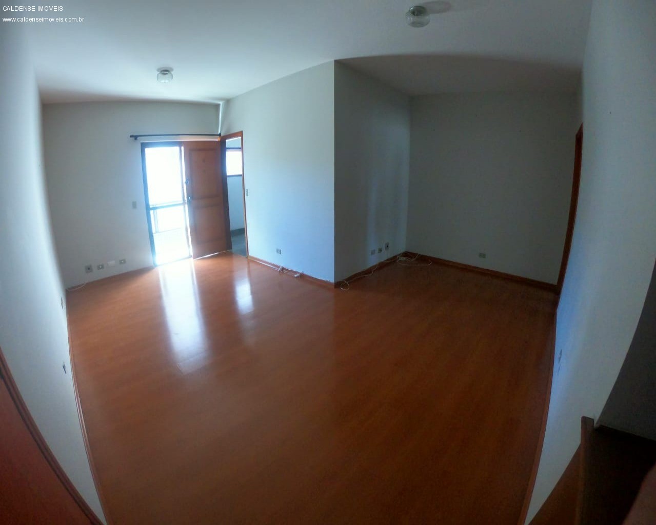 Apartamento à venda com 3 quartos, 134m² - Foto 4