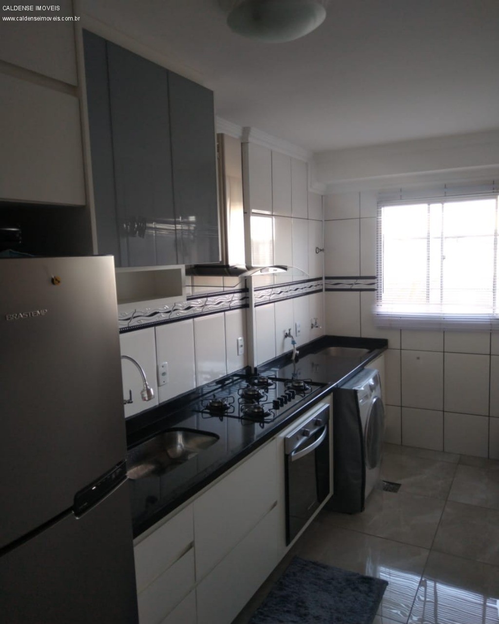 Apartamento à venda com 2 quartos, 50m² - Foto 4