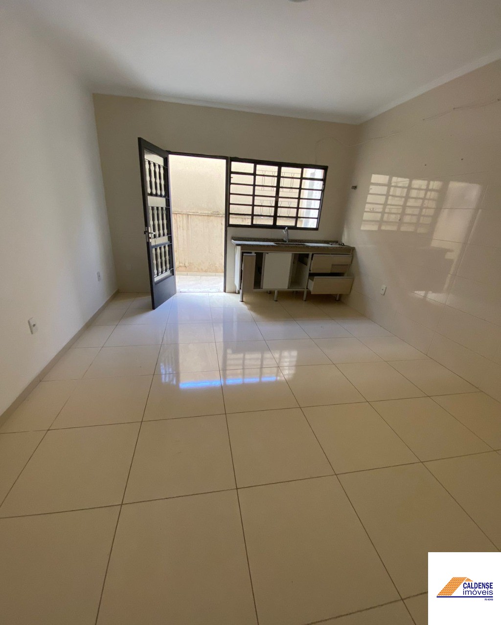 Apartamento à venda com 3 quartos, 129m² - Foto 9