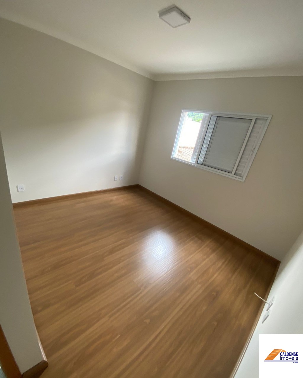 Apartamento à venda com 2 quartos, 86m² - Foto 2