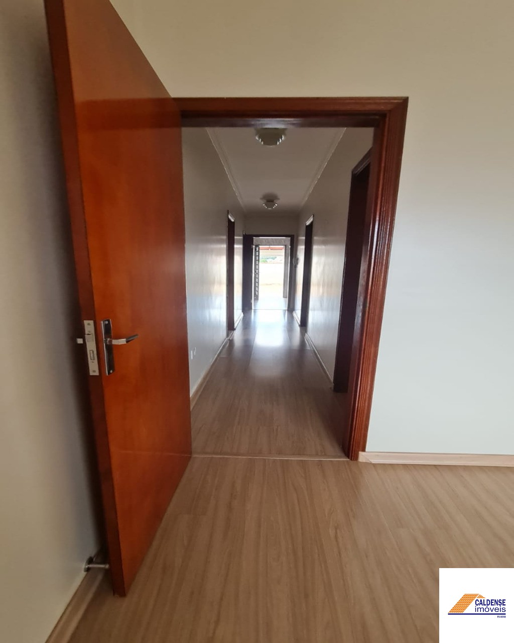 Casa à venda com 3 quartos, 150m² - Foto 7