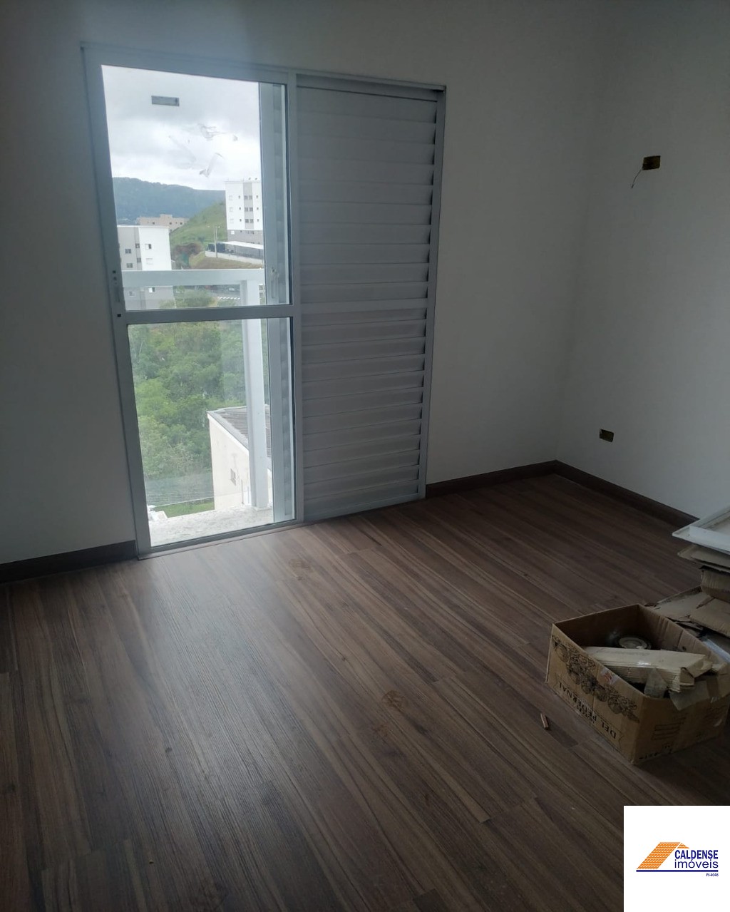 Apartamento à venda com 2 quartos, 63m² - Foto 5