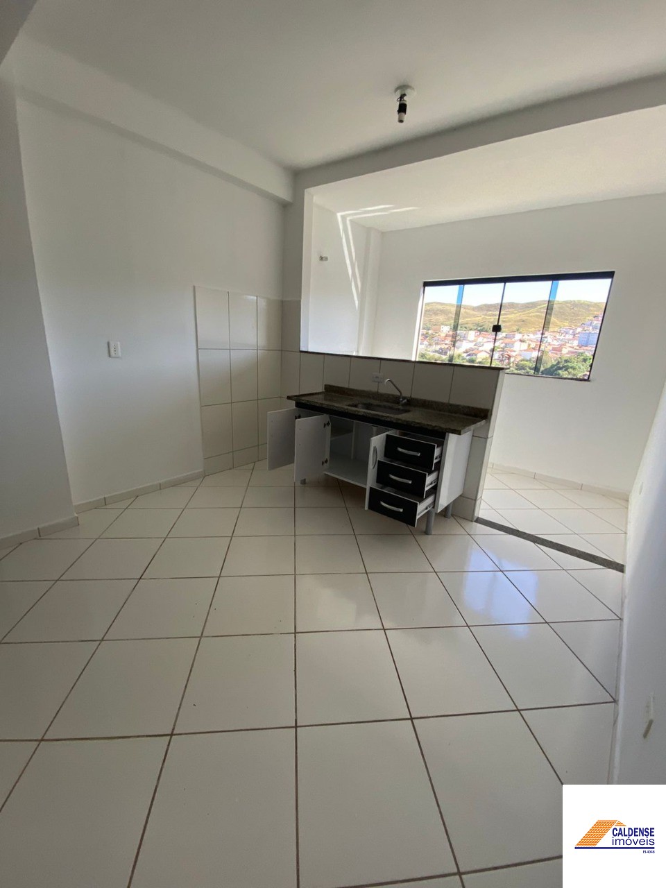 Apartamento à venda com 3 quartos, 145m² - Foto 11