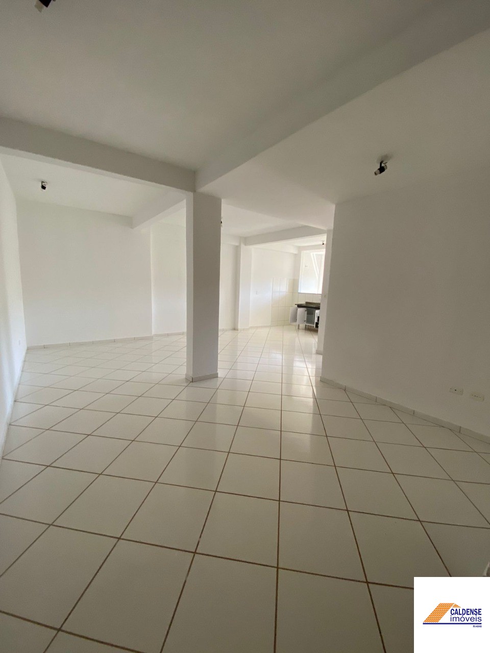 Apartamento à venda com 3 quartos, 145m² - Foto 9