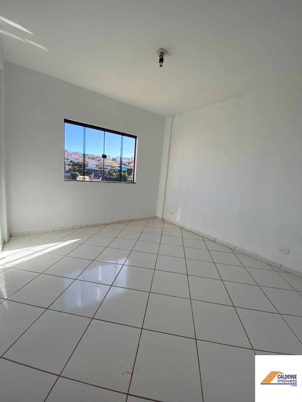 Apartamento à venda com 3 quartos, 145m² - Foto 12