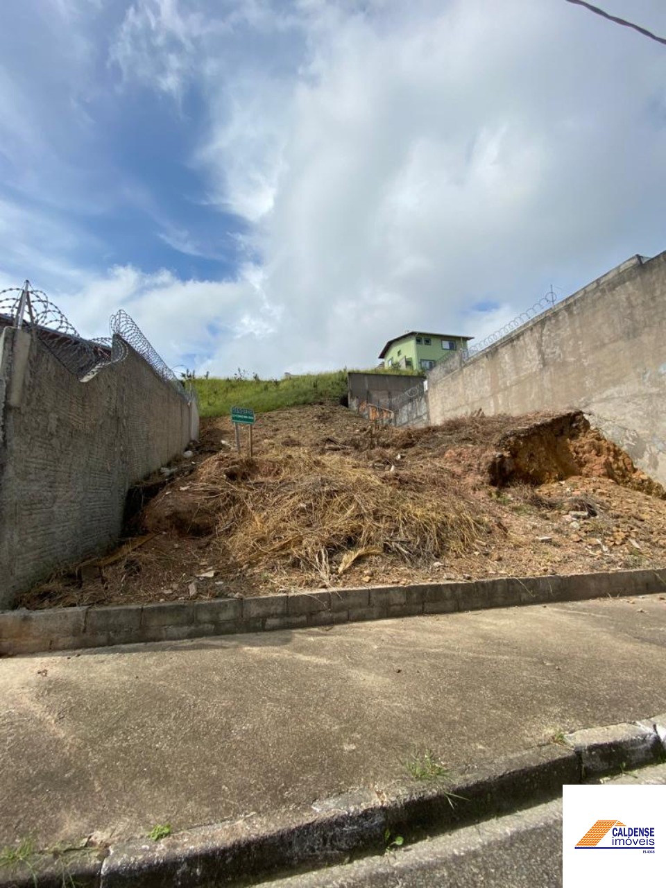 Terreno à venda, 300m² - Foto 2