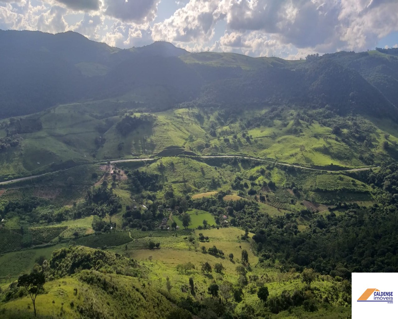 Chácara à venda, 20000m² - Foto 2