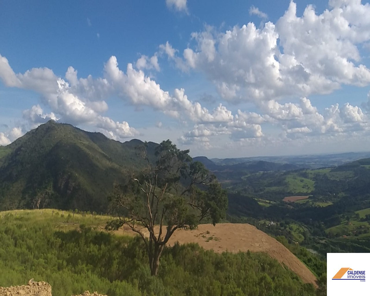 Chácara à venda, 20000m² - Foto 1