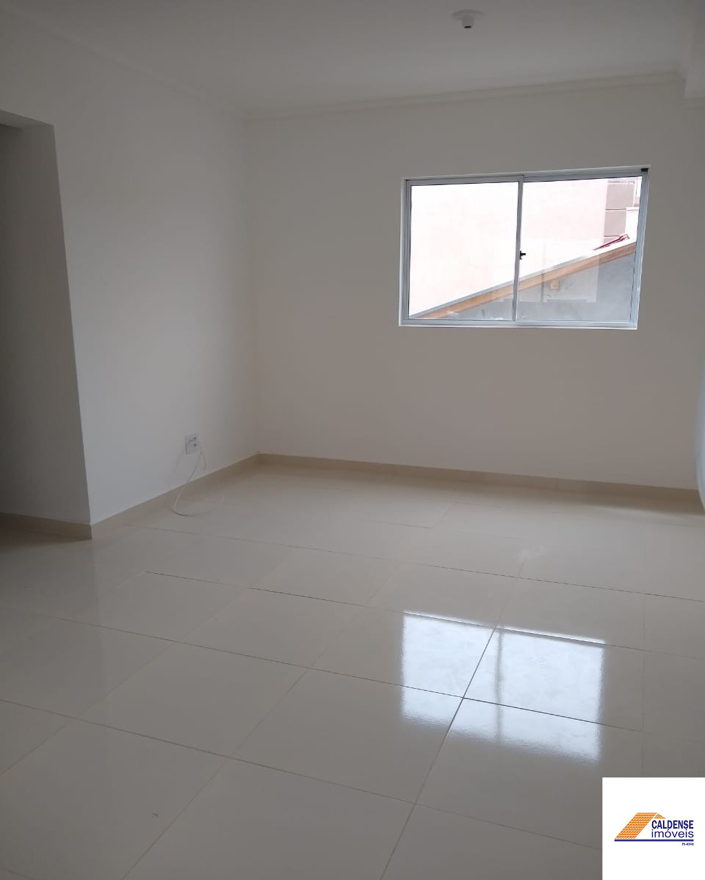 Apartamento à venda com 2 quartos, 60m² - Foto 3