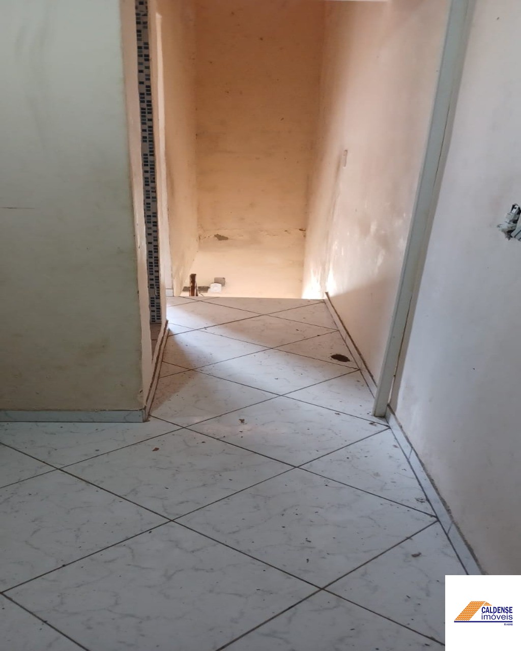 Prédio Inteiro à venda com 1 quarto, 100m² - Foto 12