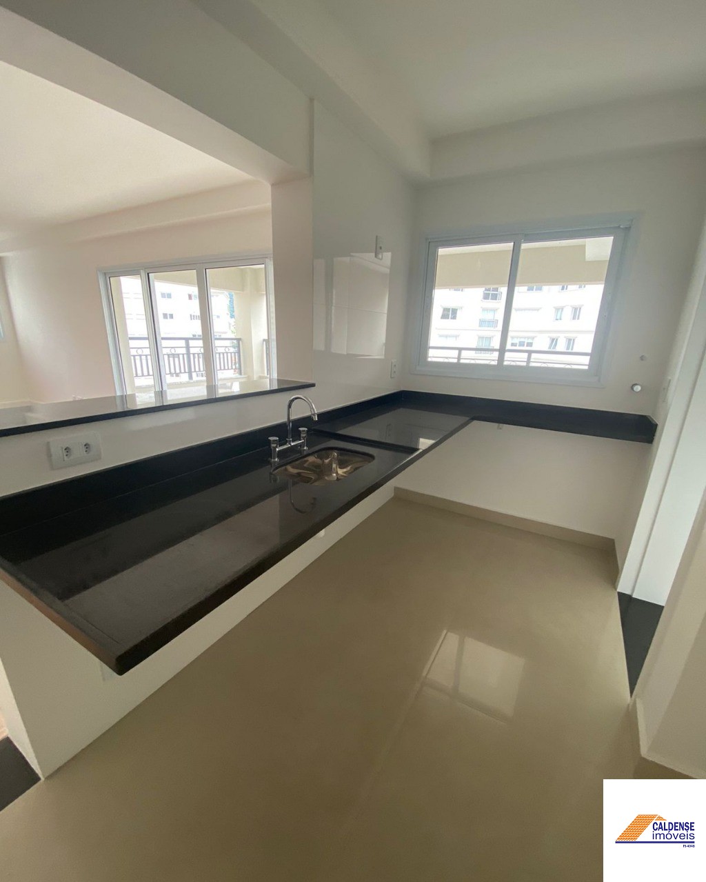 Apartamento à venda com 3 quartos, 154m² - Foto 19