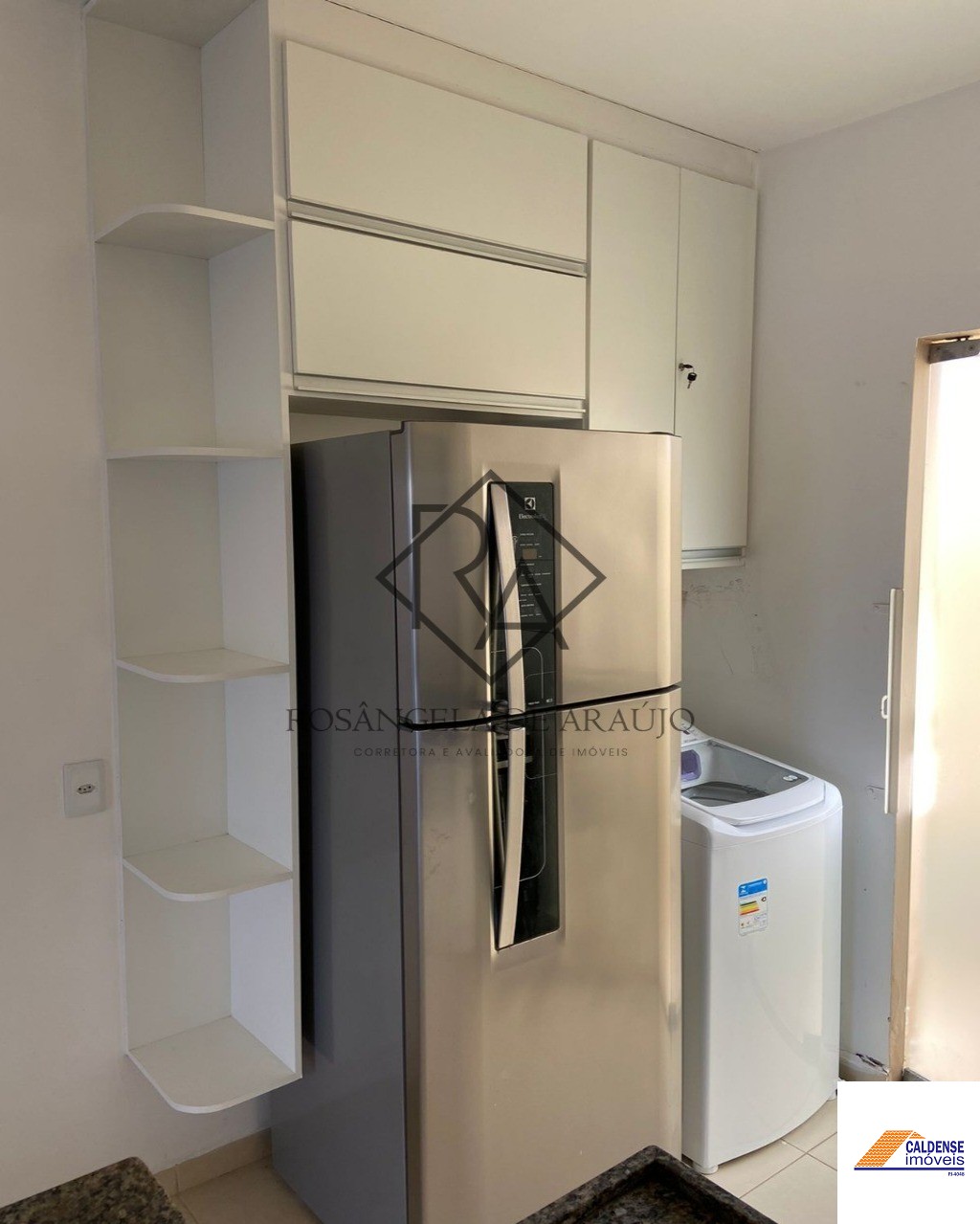 Apartamento à venda com 2 quartos, 90m² - Foto 5