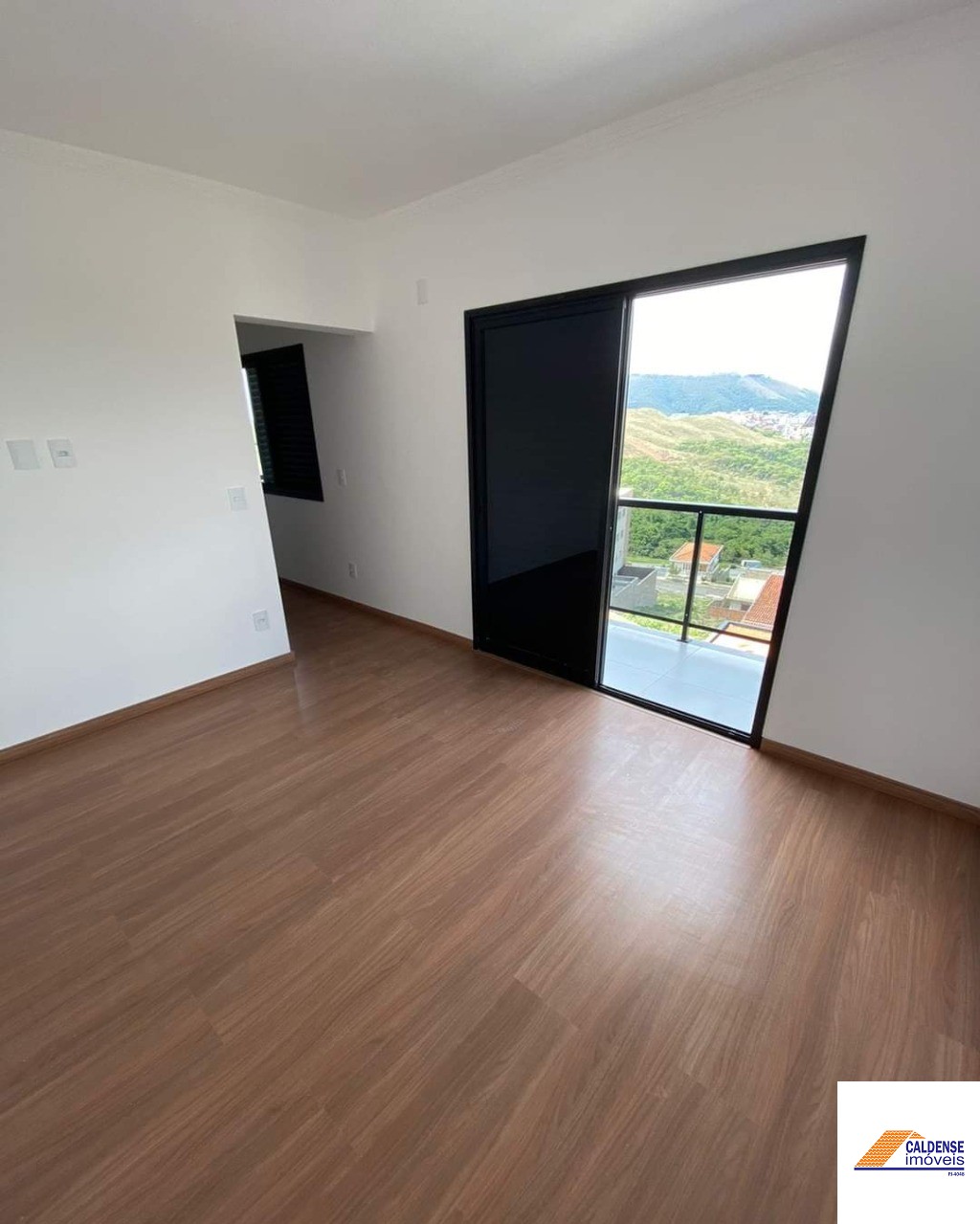 Apartamento à venda com 3 quartos, 130m² - Foto 10