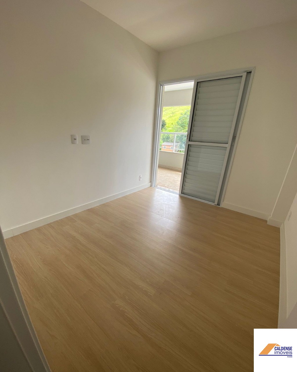 Apartamento à venda com 3 quartos, 90m² - Foto 13