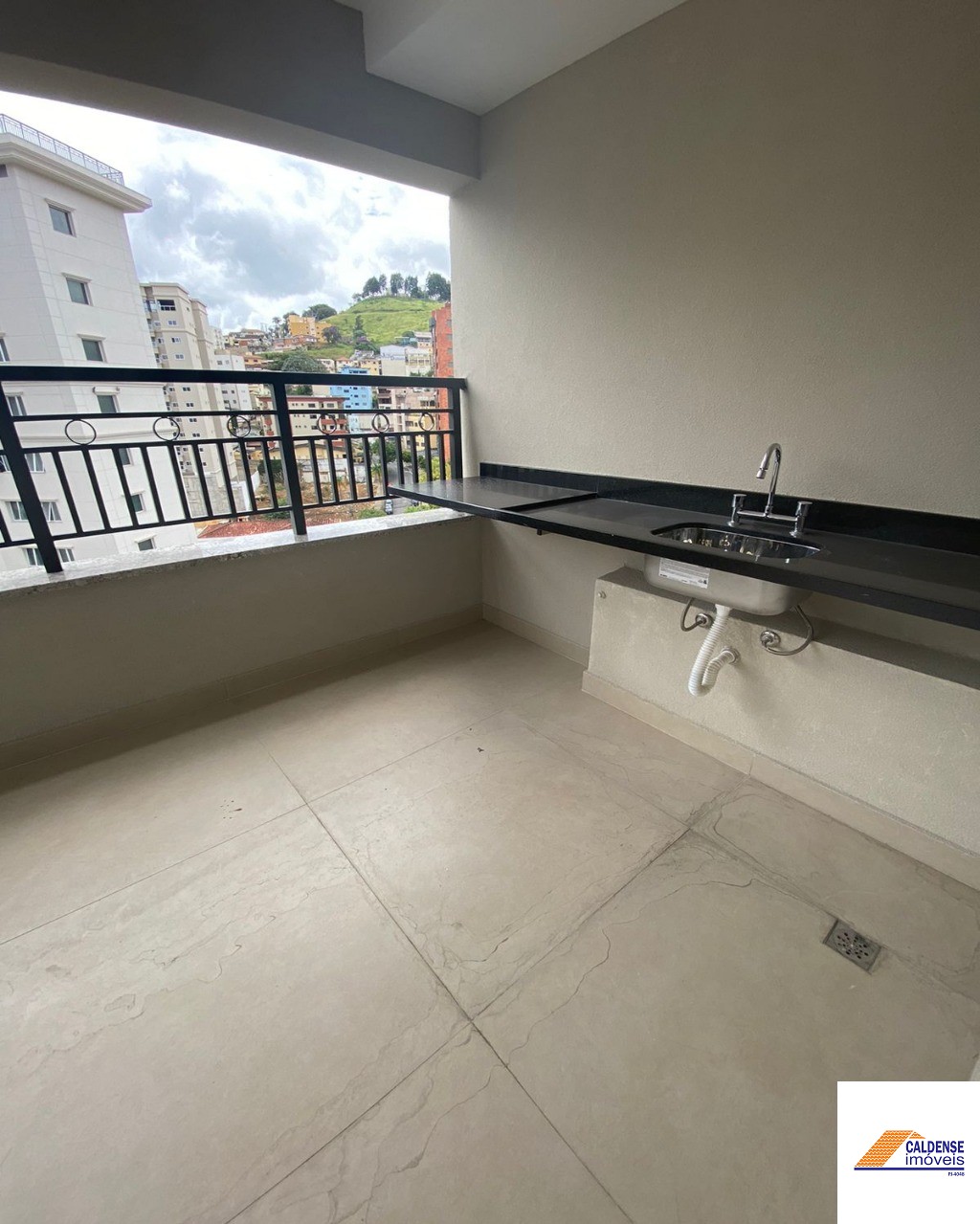 Apartamento à venda com 3 quartos, 154m² - Foto 8