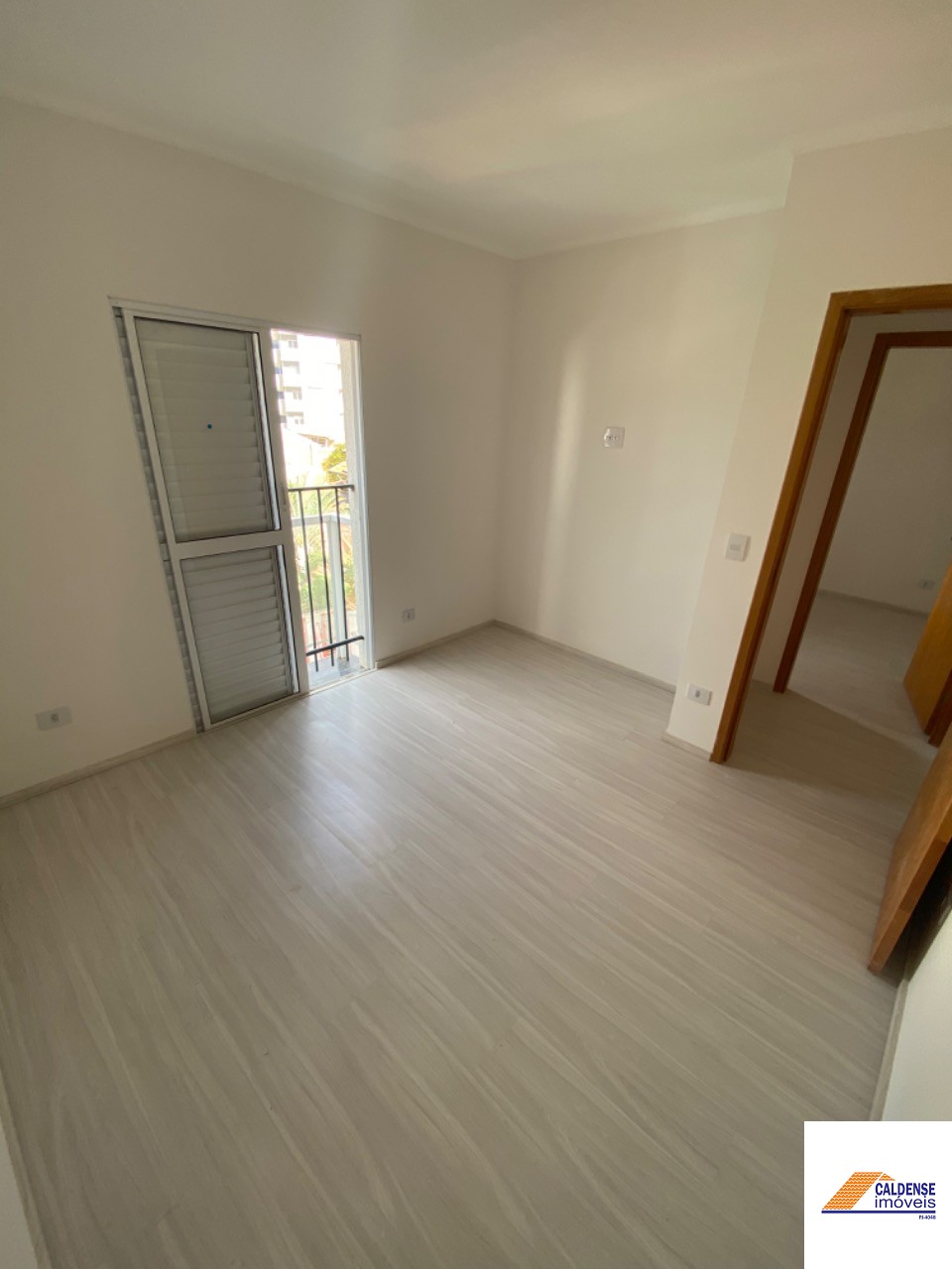 Apartamento à venda com 3 quartos, 75m² - Foto 13