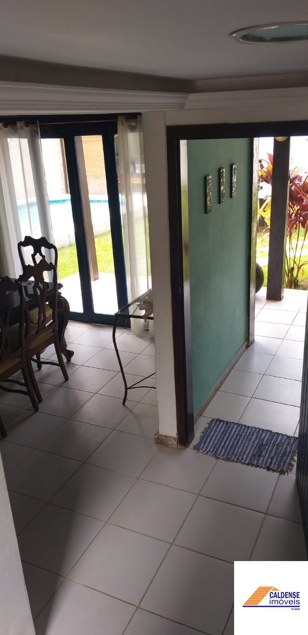 Casa para alugar com 4 quartos, 200m² - Foto 34