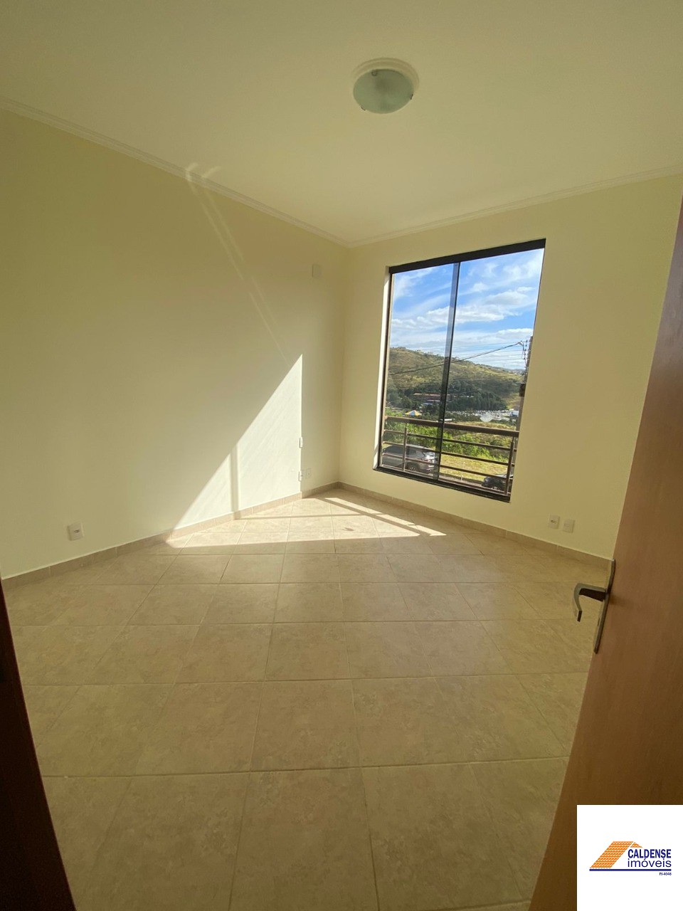 Apartamento à venda com 3 quartos, 120m² - Foto 10