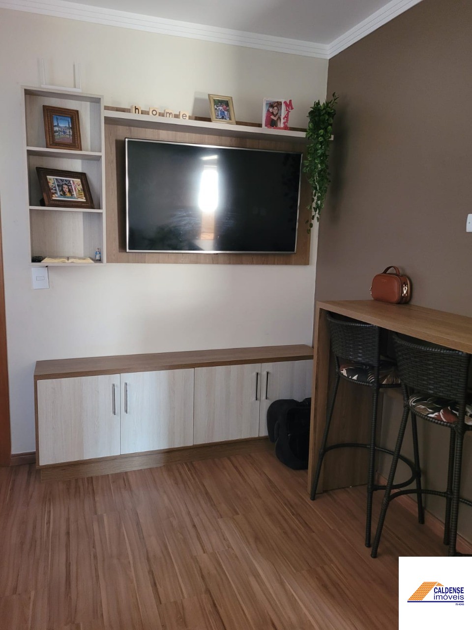 Apartamento à venda com 2 quartos, 80m² - Foto 3