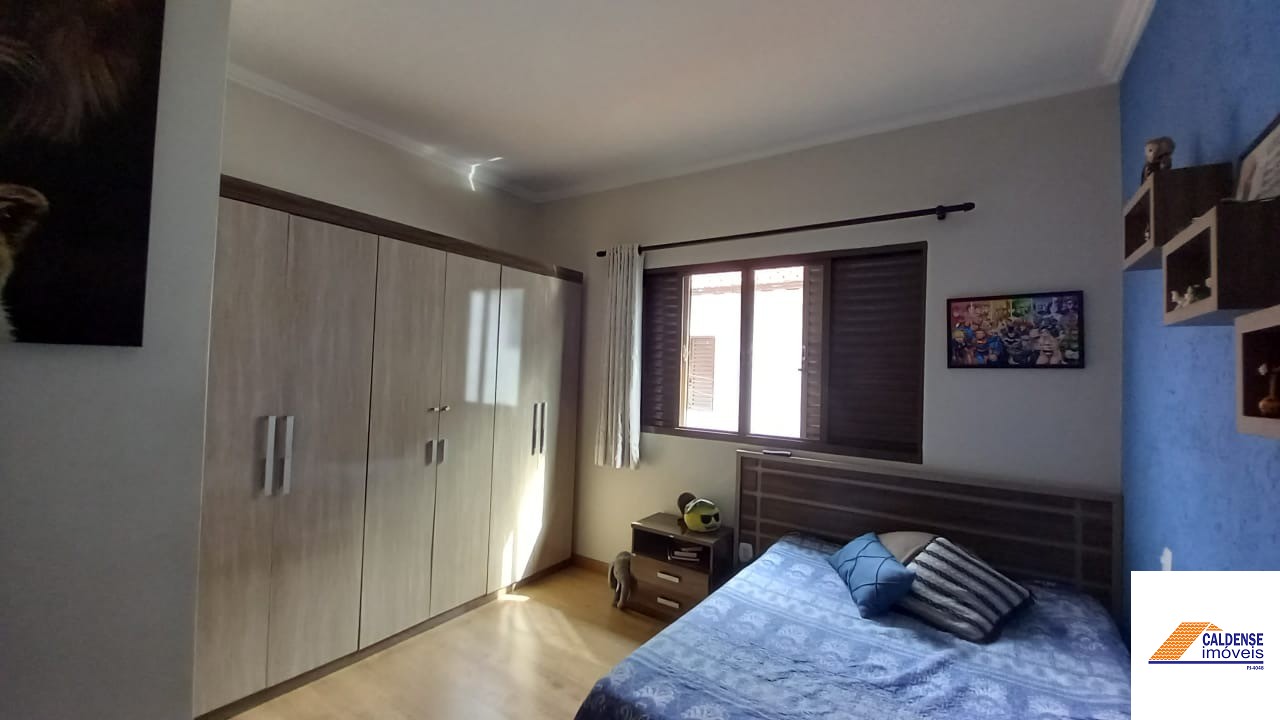 Casa à venda com 3 quartos, 169m² - Foto 14