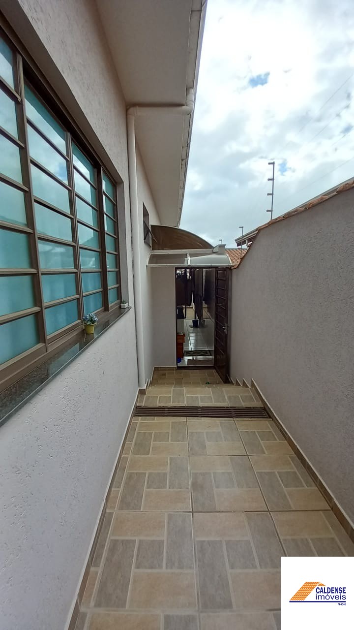 Casa à venda com 3 quartos, 169m² - Foto 20