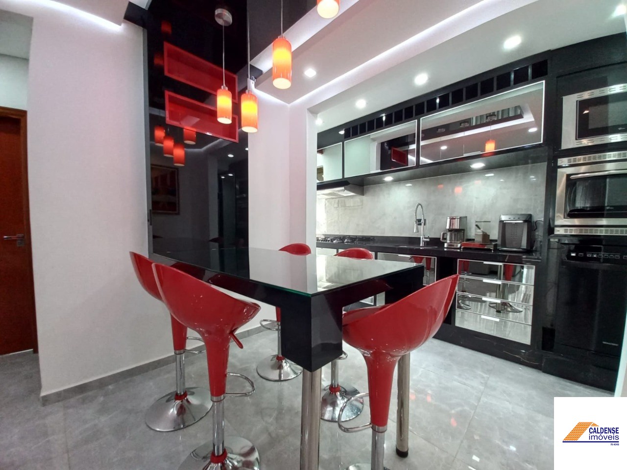 Apartamento à venda com 2 quartos, 100m² - Foto 5