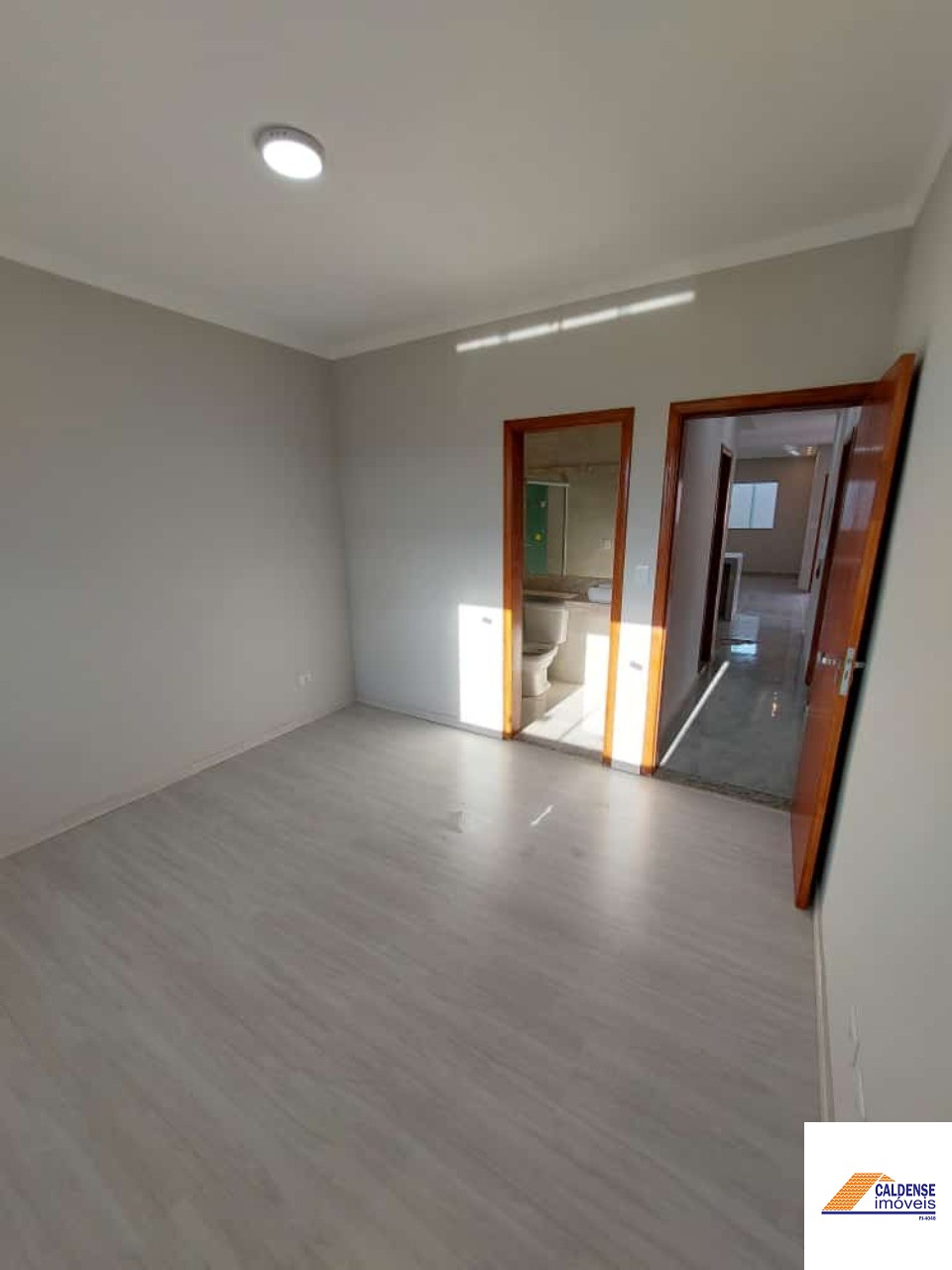 Casa à venda com 3 quartos, 126m² - Foto 6