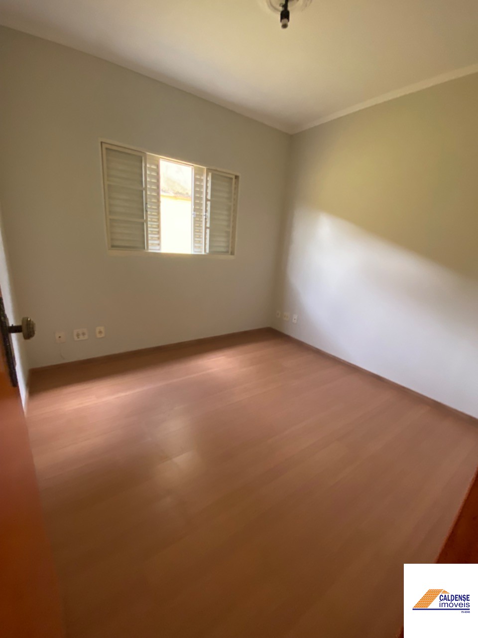 Casa à venda com 3 quartos - Foto 4