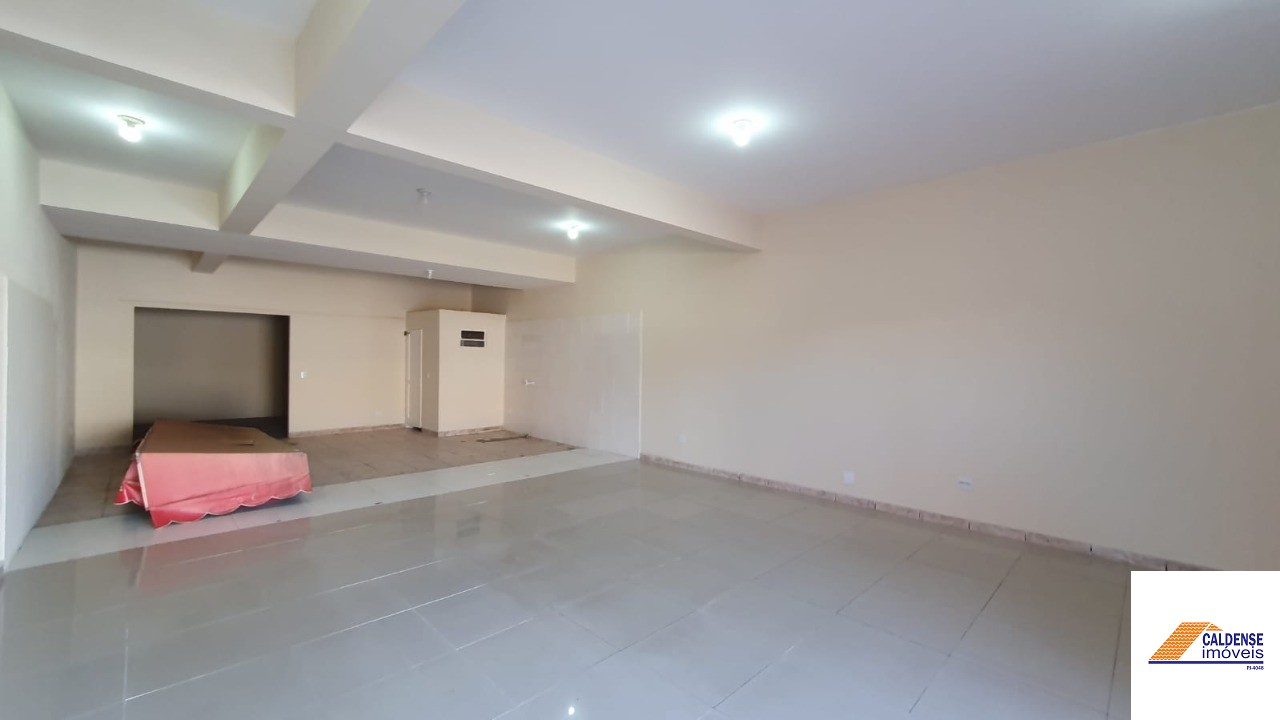 Casa à venda com 2 quartos, 358m² - Foto 12