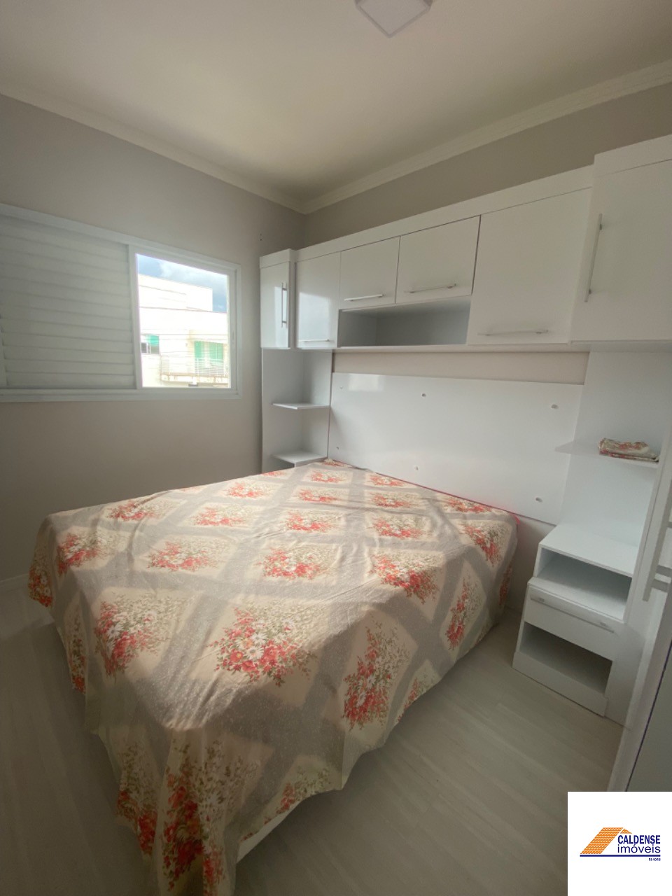 Apartamento à venda com 2 quartos, 65m² - Foto 8