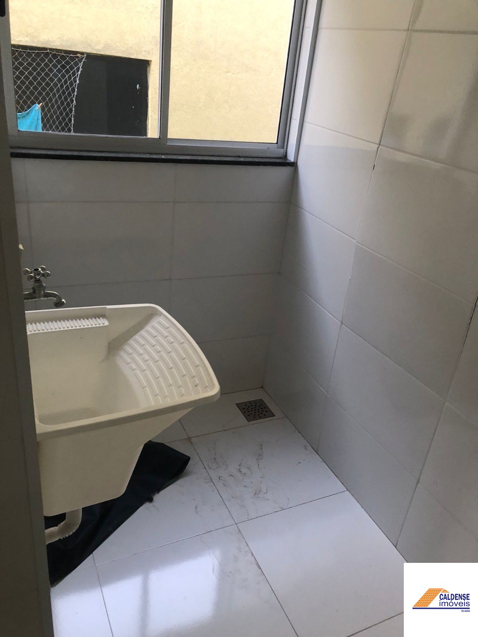 Apartamento à venda com 2 quartos, 75m² - Foto 6