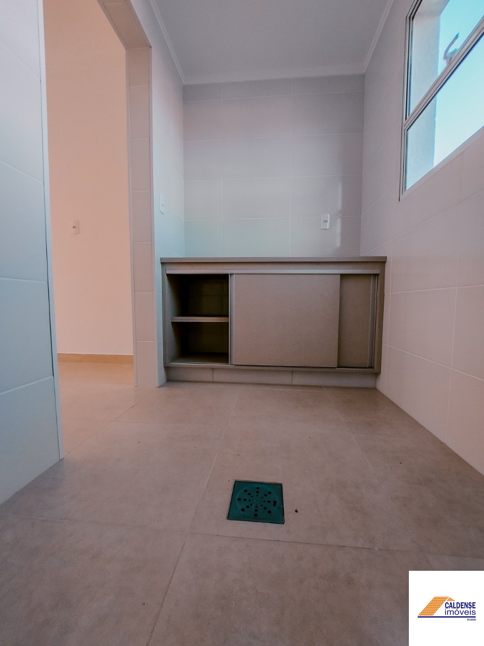 Apartamento à venda com 2 quartos, 80m² - Foto 5