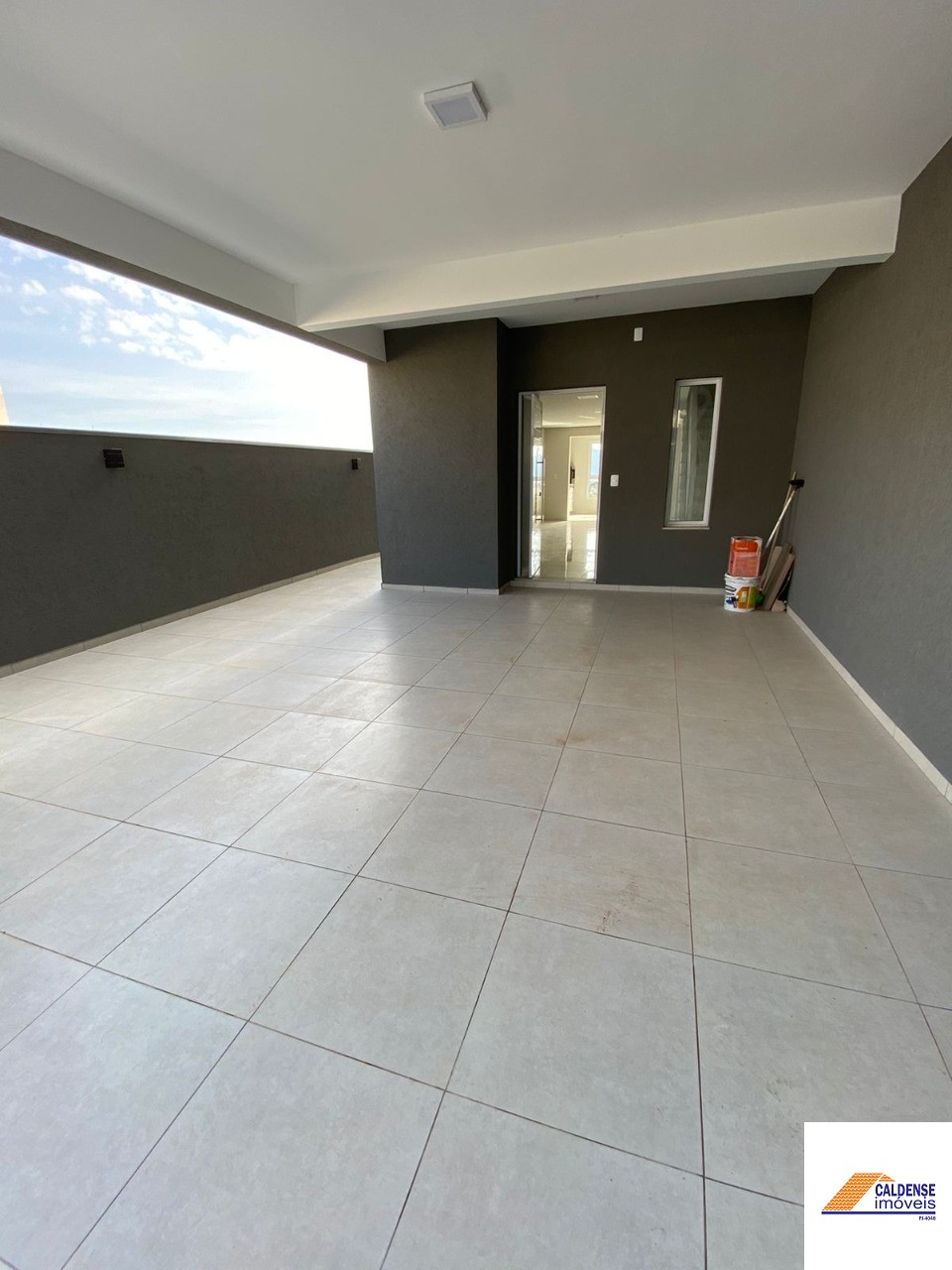 Casa à venda com 3 quartos, 143m² - Foto 4