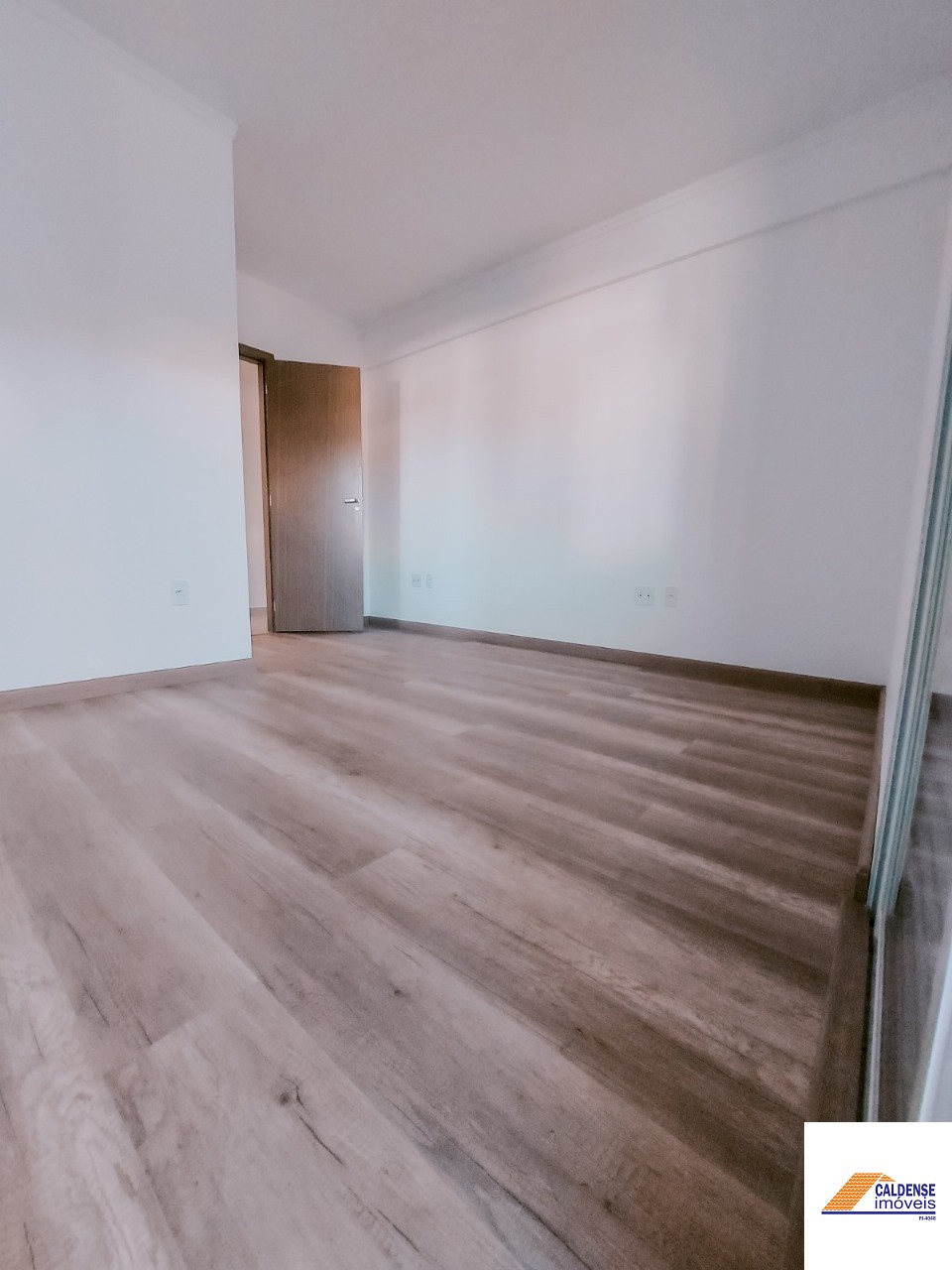 Apartamento à venda com 2 quartos, 80m² - Foto 10