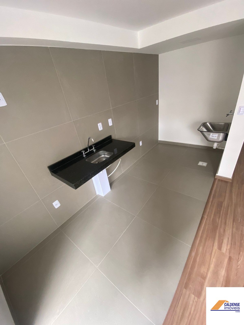 Apartamento para alugar com 2 quartos, 65m² - Foto 44