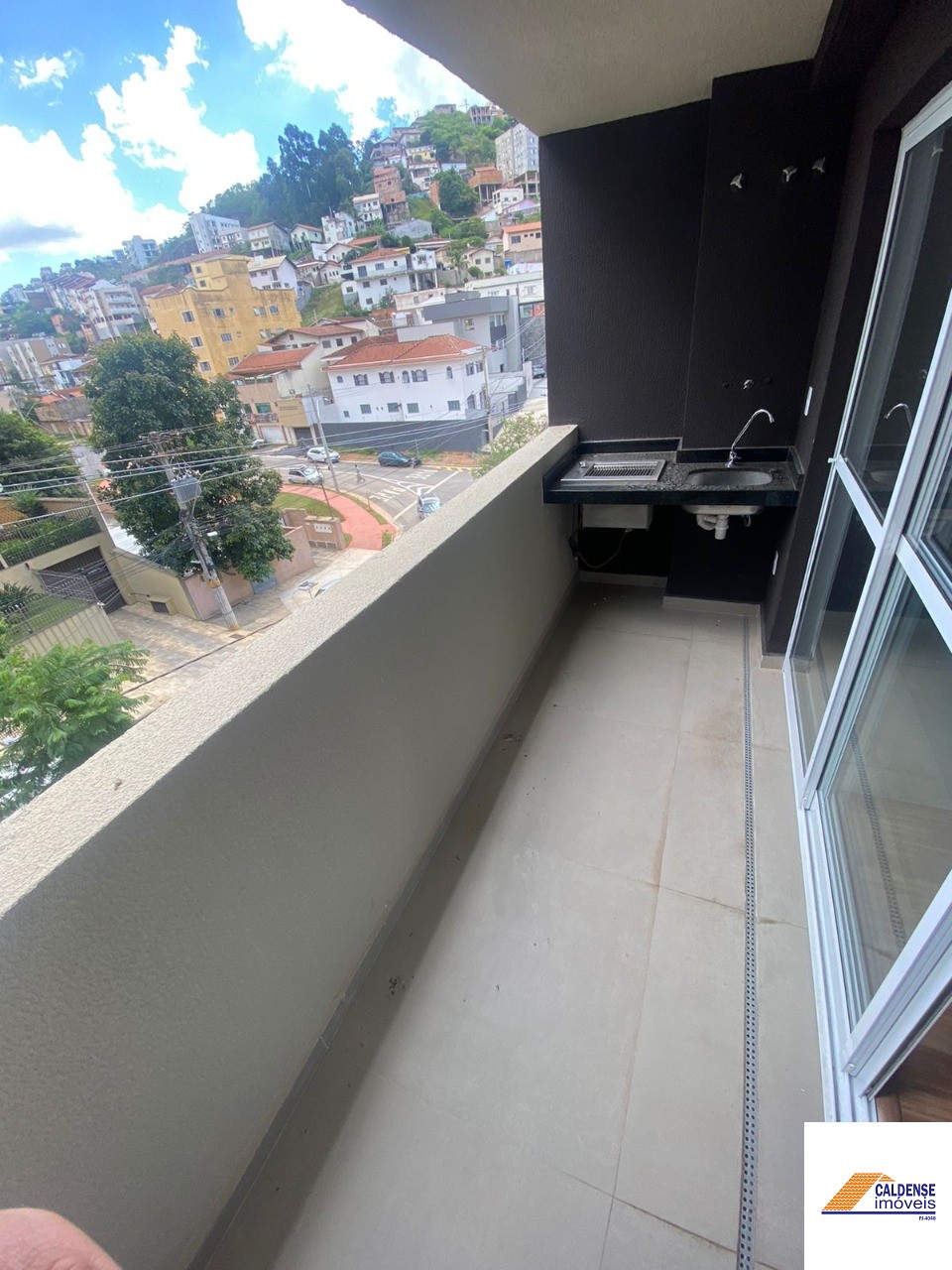 Apartamento para alugar com 2 quartos, 65m² - Foto 45