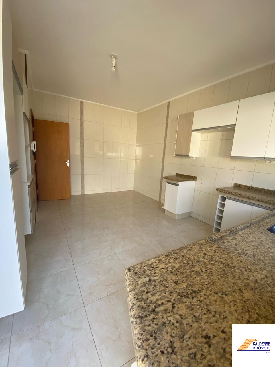 Casa à venda com 3 quartos - Foto 4