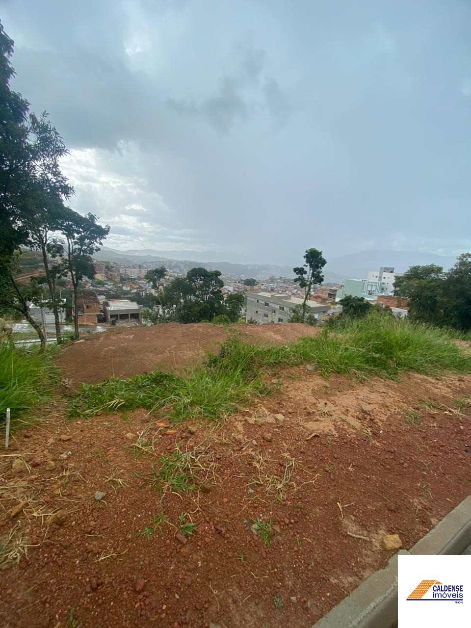 Terreno à venda, 300m² - Foto 2