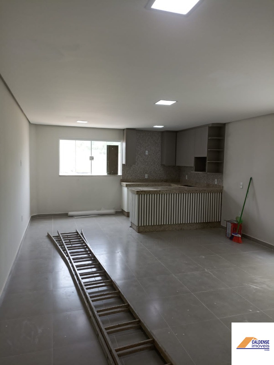 Casa à venda com 3 quartos, 120m² - Foto 6