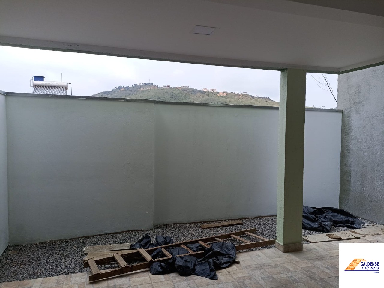 Casa à venda com 3 quartos, 120m² - Foto 12