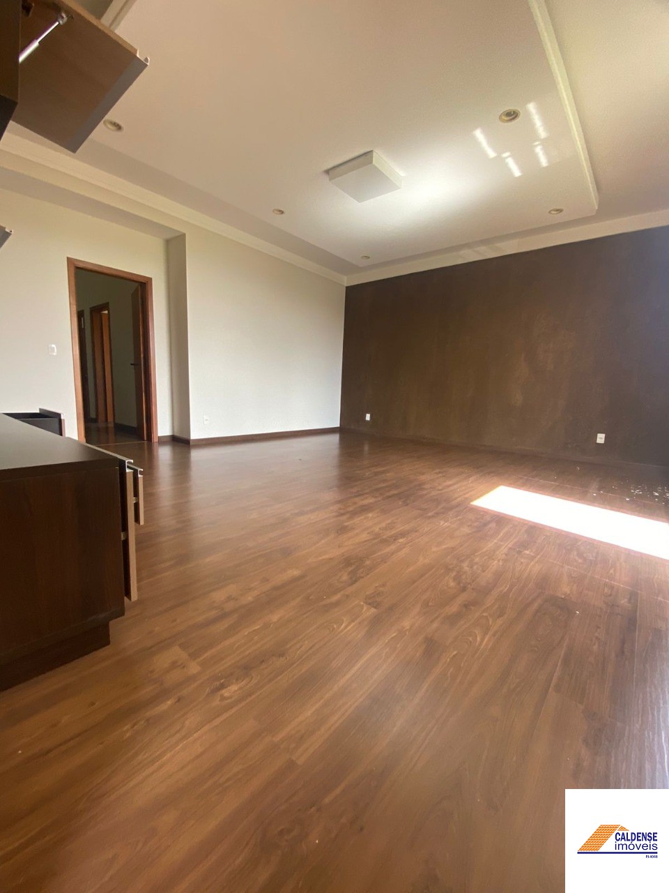 Apartamento à venda com 3 quartos, 290m² - Foto 3