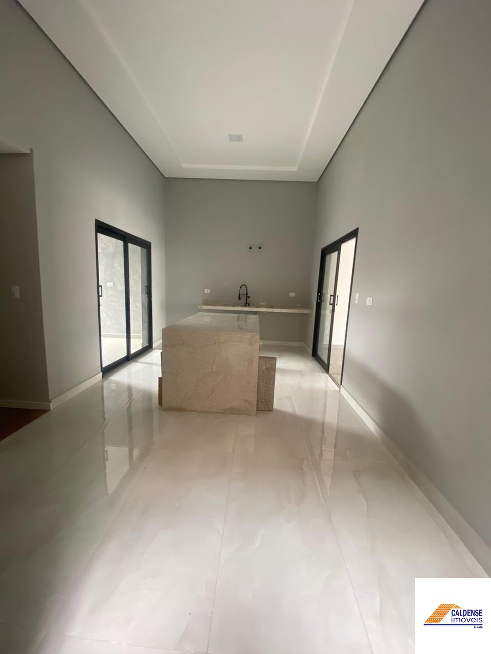 Casa à venda e aluguel com 3 quartos, 142m² - Foto 10