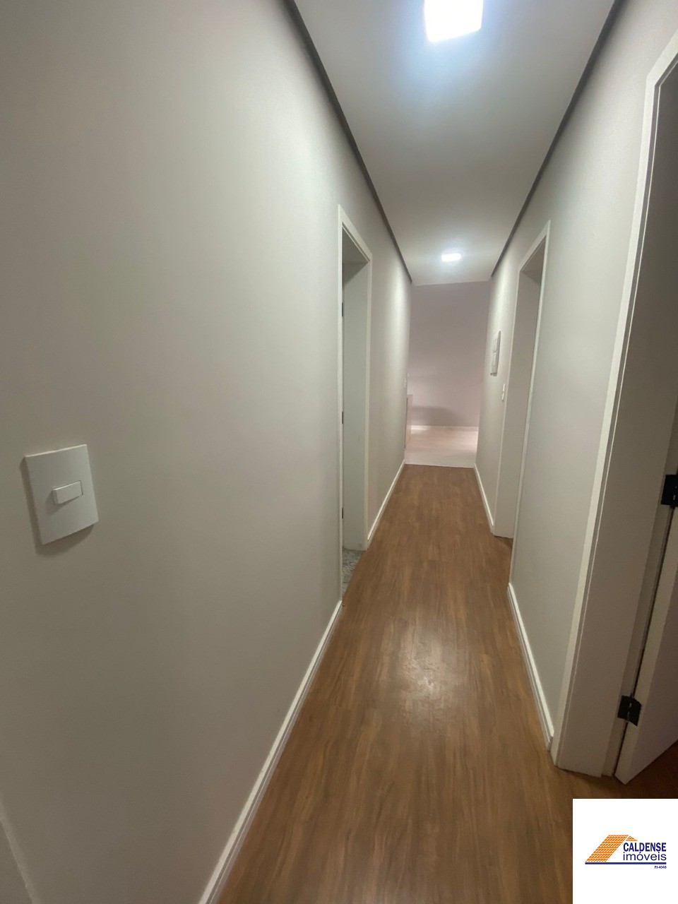 Casa à venda e aluguel com 3 quartos, 142m² - Foto 14