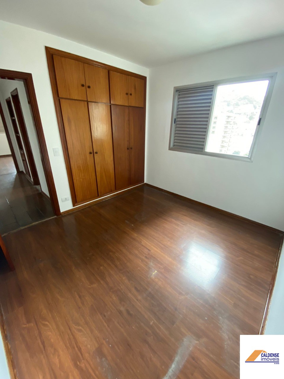 Apartamento à venda com 3 quartos, 110m² - Foto 6