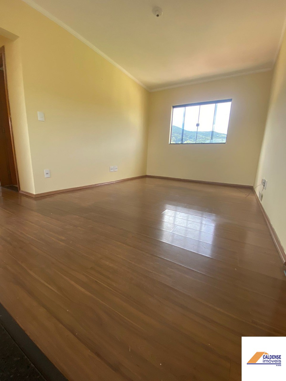 Apartamento para alugar com 3 quartos, 117m² - Foto 3